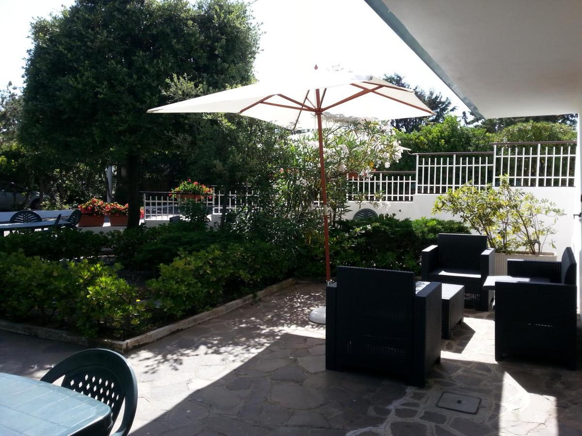 Appartamento In Villa Valentini, Fronte Mare, Giardino E Parcheggio Privato, Wifi, Dotato Di Tutti I Confort, Nel Golfo Di Gaeta Minturno Zewnętrze zdjęcie