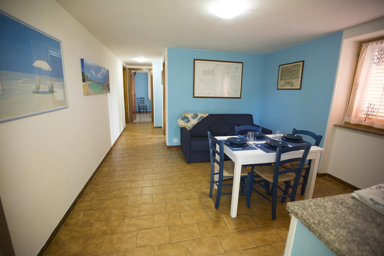 Appartamento In Villa Valentini, Fronte Mare, Giardino E Parcheggio Privato, Wifi, Dotato Di Tutti I Confort, Nel Golfo Di Gaeta Minturno Zewnętrze zdjęcie